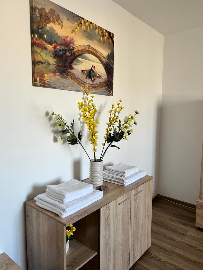 Apartament Mira Mamaia Apartment Constanta Bagian luar foto